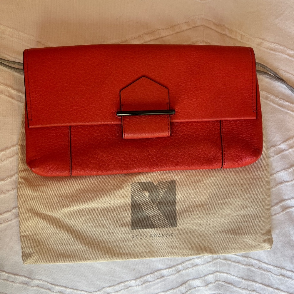 REED KRAKOFF LEATHER CLUTCH, CORAL